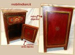 dettagli-mobiletto-indiano.dipinto